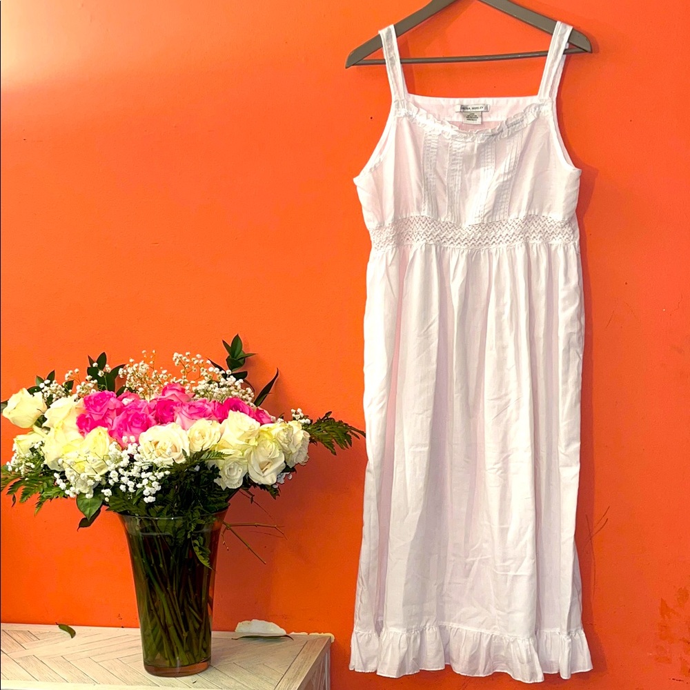 Laura Ashley White Sleeveless Midi Dress